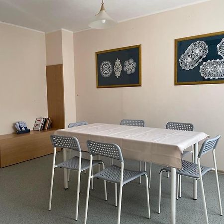 Noclegi U Gosi W Polanczyku - Pokoje Goscinne ภายนอก รูปภาพ